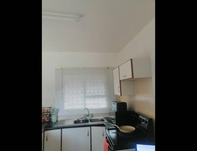 1 BEDROOM PROPERTY TO RENT IN RICHARDS BAY CENTRAL